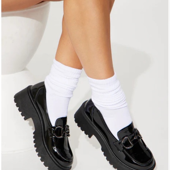 Fashion Nova Black Loafers - Picture 1 of 4